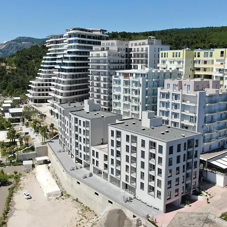 Seaside 27, Rana E Hedhun Shëngjin